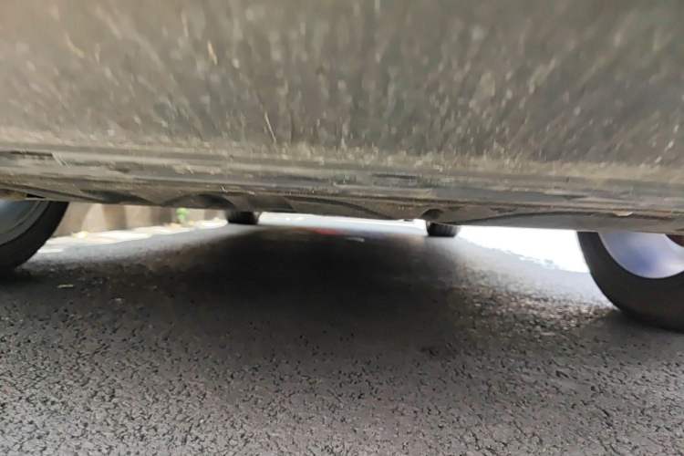 Used Geely Galaxy L7 2024 1.5T 115 km PLUS Dragon Edition Chassis Front