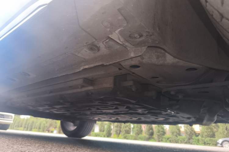 Used Geely Galaxy L7 2024 1.5T 115 km PLUS Dragon Edition Chassis Front Right