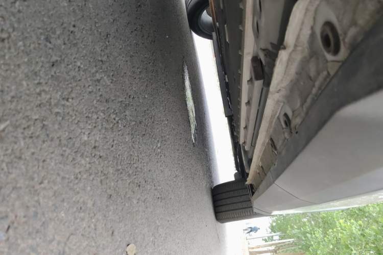 Used Geely Galaxy L7 2024 1.5T 115 km PLUS Dragon Edition Chassis Front Right