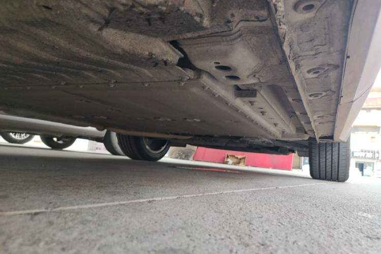 Used Geely Galaxy L7 2024 1.5T 115 km PLUS Dragon Edition Chassis Rear Right