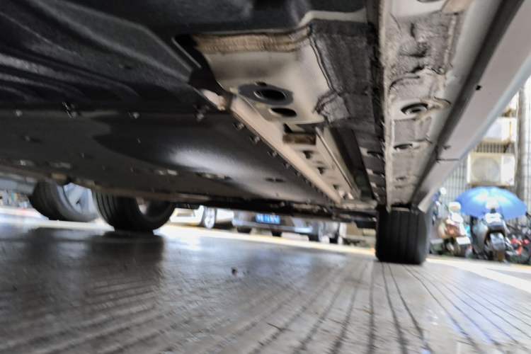 Used Geely Galaxy L7 2024 1.5T 115 km MAX Dragon Edition Chassis Rear Right