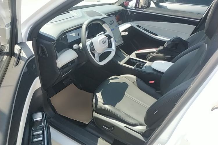 Used Geely Galaxy L7 2024 1.5T 55km PRO Dragon Edition Driver Seat