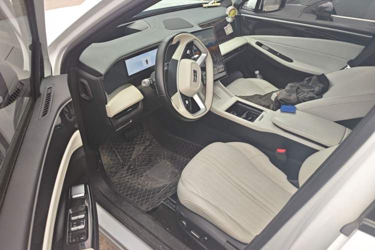 Used Geely Galaxy L7 2024 1.5T 115 km Starship Dragon Edition Driver Seat