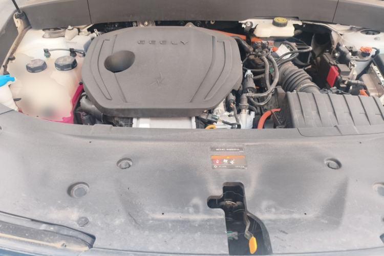 Used Geely Galaxy L7 2024 1.5T 115 km PLUS Dragon Edition Engine Bay