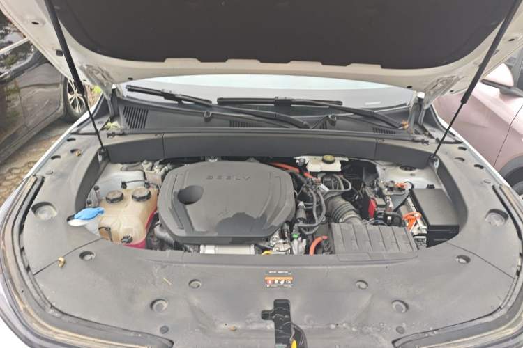 Used Geely Galaxy L7 2024 1.5T 115 km Starship Dragon Edition Engine Bay