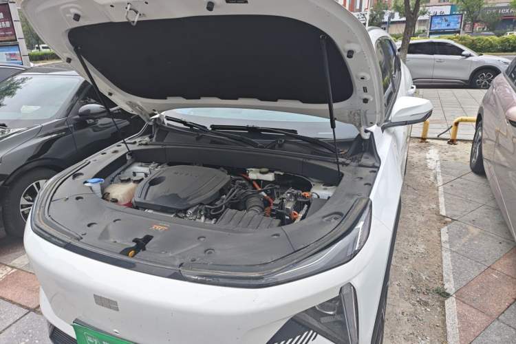 Used Geely Galaxy L7 2024 1.5T 115 km Starship Dragon Edition Engine Bay Left