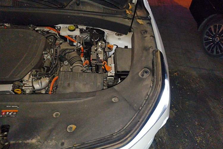 Used Geely Galaxy L7 2024 1.5T 115 km PLUS Dragon Edition Engine Bay Left