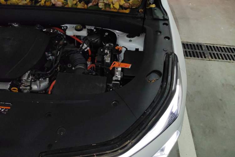 Used Geely Galaxy L7 2024 1.5T 55km PRO Dragon Edition Engine Bay Left