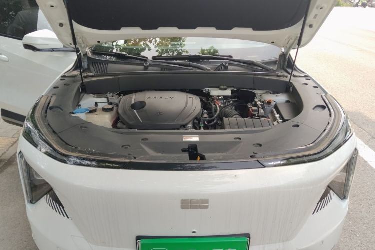 Used Geely Galaxy L7 2024 1.5T 115 km PLUS Dragon Edition Engine Bay