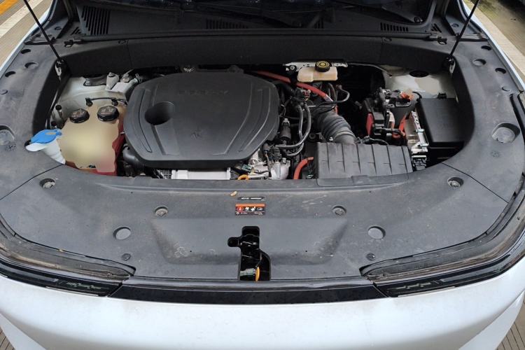 Used Geely Galaxy L7 2024 1.5T 115 km MAX Dragon Edition Engine Bay