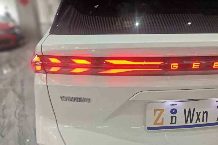 Used Geely Galaxy L7 2024 1.5T 115 km MAX Dragon Edition Exterior 6