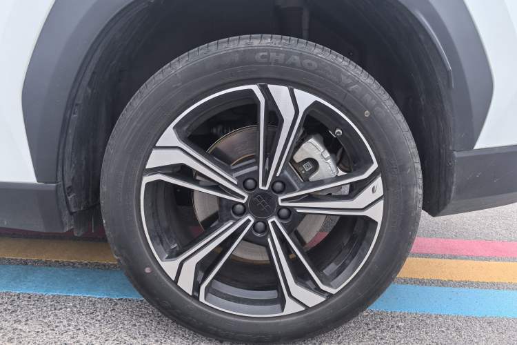 Used Geely Galaxy L7 2024 1.5T 115 km PLUS Dragon Edition Exterior 6