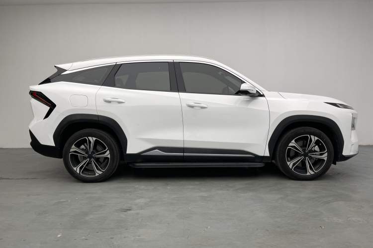 Used Geely Galaxy L7 2024 1.5T 115 km PLUS Dragon Edition Exterior 8