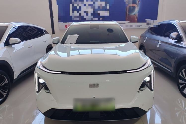 Used Geely Galaxy L7 2024 1.5T 115 km PLUS Dragon Edition Front