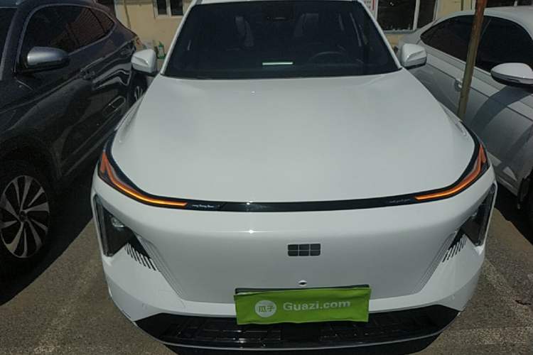 Used Geely Galaxy L7 2024 1.5T 55km PRO Dragon Edition Front