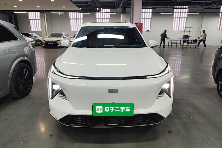 Used Geely Galaxy L7 2024 1.5T 115 km PLUS Dragon Edition Front