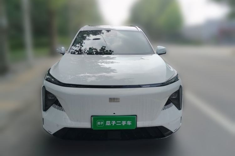 Used Geely Galaxy L7 2024 1.5T 115 km PLUS Dragon Edition Front