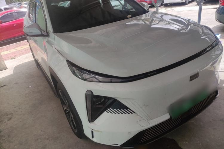 Used Geely Galaxy L7 2024 1.5T 115 km PLUS Dragon Edition Front Right 45 Deg