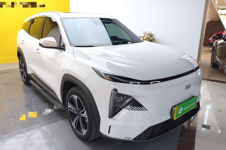 Used Geely Galaxy L7 2024 1.5T 115 km PLUS Dragon Edition Front Right 45 Deg