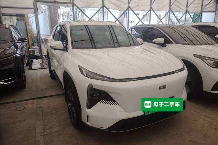 Used Geely Galaxy L7 2024 1.5T 115 km MAX Dragon Edition Front Right 45 Deg