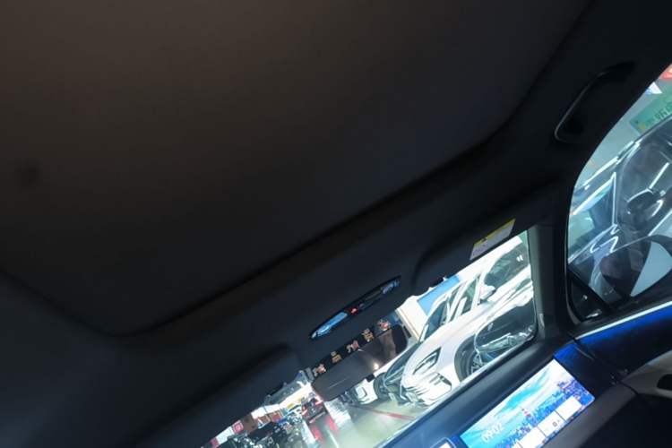 Used Geely Galaxy L7 2024 1.5T 115 km MAX Dragon Edition Headliner