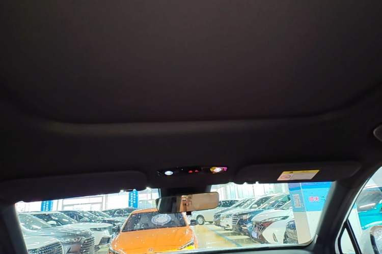 Used Geely Galaxy L7 2024 1.5T 115 km PLUS Dragon Edition Headliner