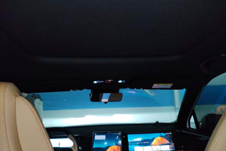 Used Geely Galaxy L7 2024 1.5T 55km PRO Dragon Edition Headliner