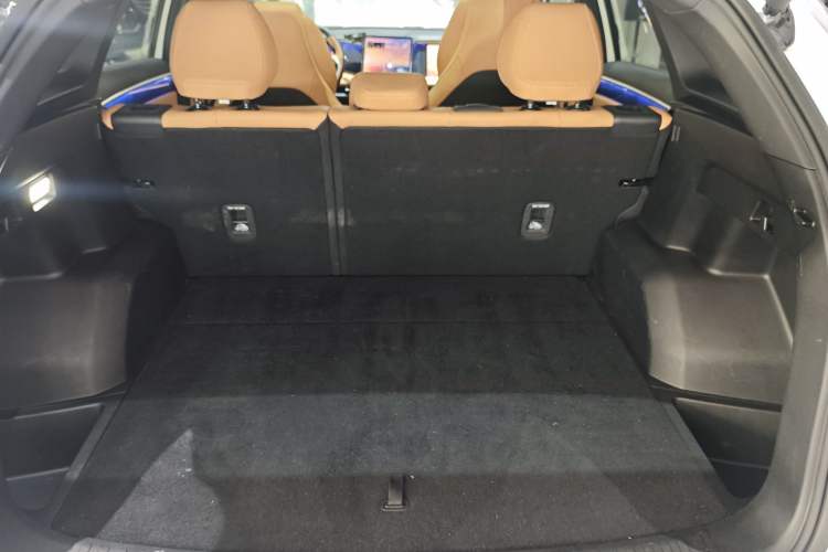 Used Geely Galaxy L7 2024 1.5T 115 km MAX Dragon Edition Interior 12