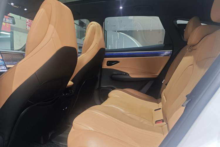 Used Geely Galaxy L7 2024 1.5T 115 km MAX Dragon Edition Interior 2