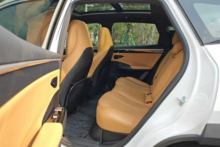 Used Geely Galaxy L7 2024 1.5T 115 km MAX Dragon Edition Interior 3