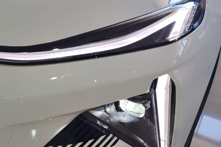Used Geely Galaxy L7 2024 1.5T 115 km PLUS Dragon Edition Left Front Headlight