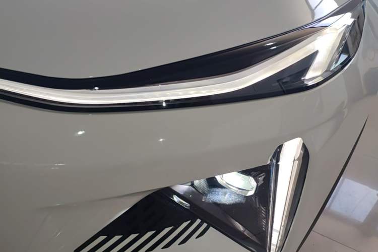 Used Geely Galaxy L7 2024 1.5T 115 km MAX Dragon Edition Left Front Headlight