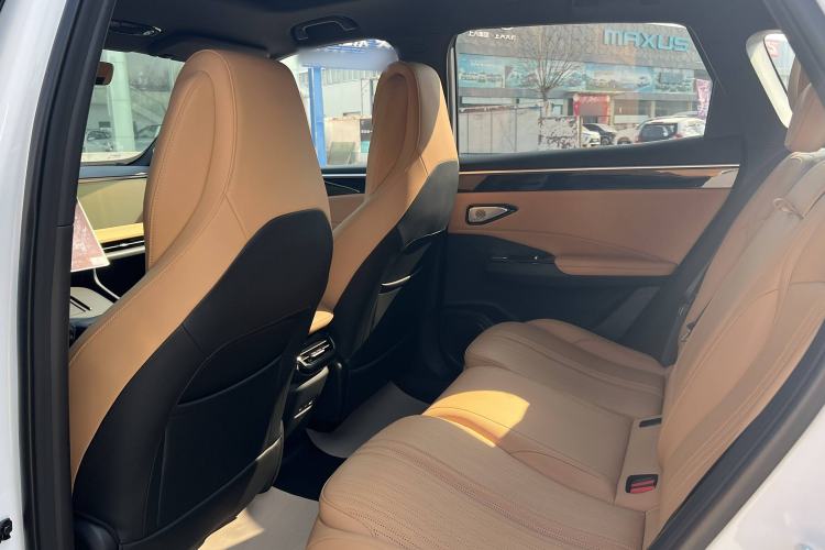 Used Geely Galaxy L7 2024 1.5T 115 km Starship Dragon Edition Left Rear Seat