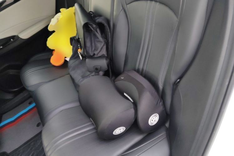 Used Geely Galaxy L7 2024 1.5T 115 km PLUS Dragon Edition Left Rear Seat