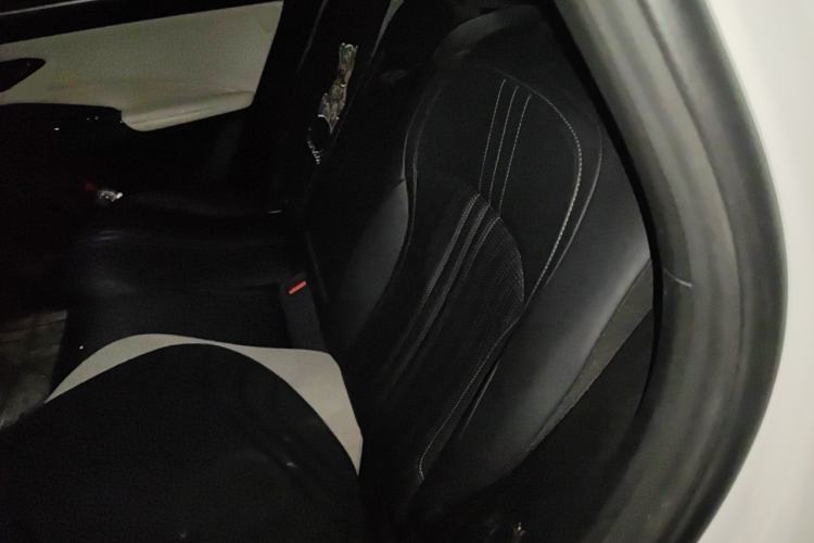 Used Geely Galaxy L7 2024 1.5T 115 km PLUS Dragon Edition Left Rear Seat
