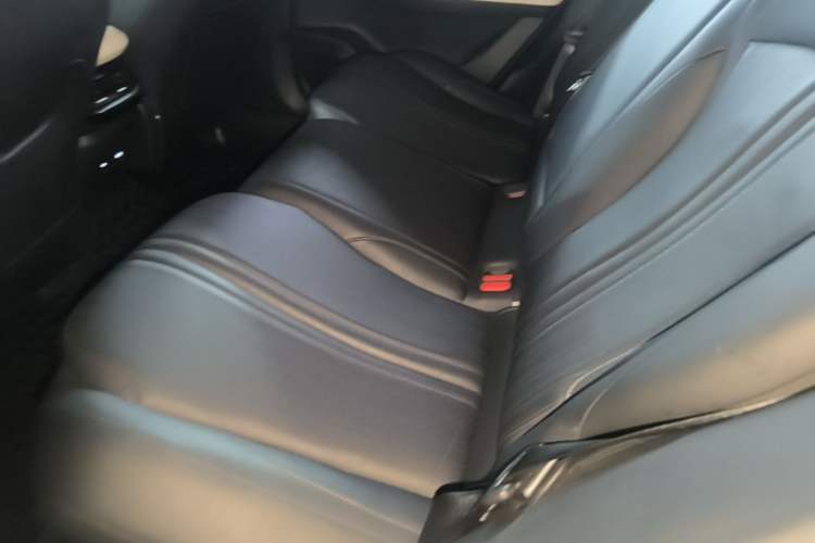Used Geely Galaxy L7 2024 1.5T 115 km MAX Dragon Edition Left Rear Seat