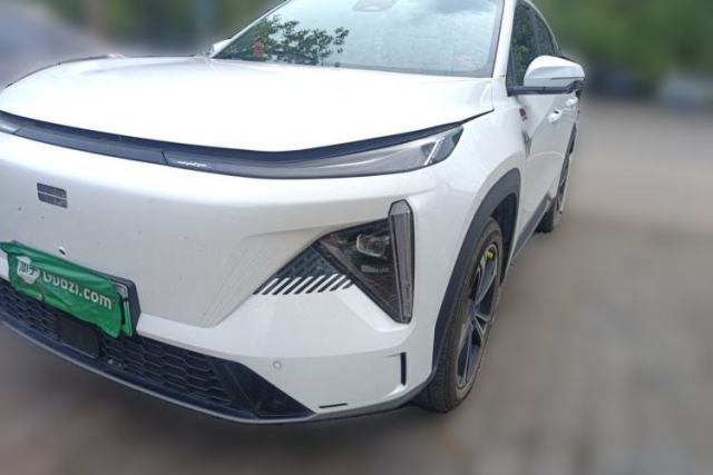 Używany Geely Galaxy L7 2024 1.5T 115 km PLUS Dragon Edition