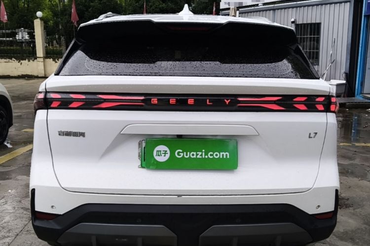 Used Geely Galaxy L7 2024 1.5T 115 km PLUS Dragon Edition Rear