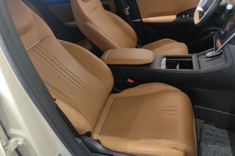 Used Geely Galaxy L7 2024 1.5T 115 km MAX Dragon Edition Right Front Seat