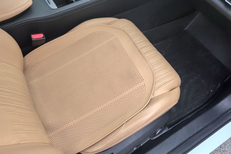 Used Geely Galaxy L7 2024 1.5T 115 km PLUS Dragon Edition Right Front Seat