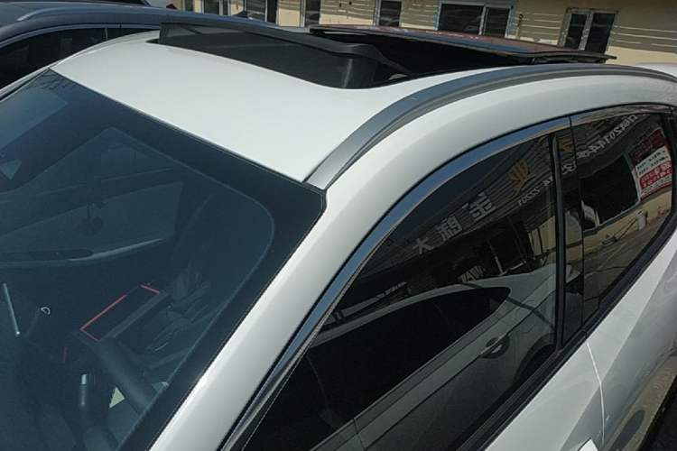 Used Geely Galaxy L7 2024 1.5T 55km PRO Dragon Edition Roof