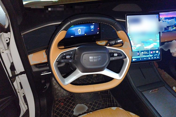Used Geely Galaxy L7 2024 1.5T 115 km PLUS Dragon Edition Steering Wheel