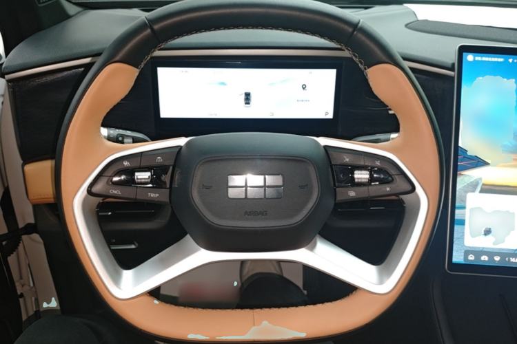 Used Geely Galaxy L7 2024 1.5T 115 km PLUS Dragon Edition Steering Wheel