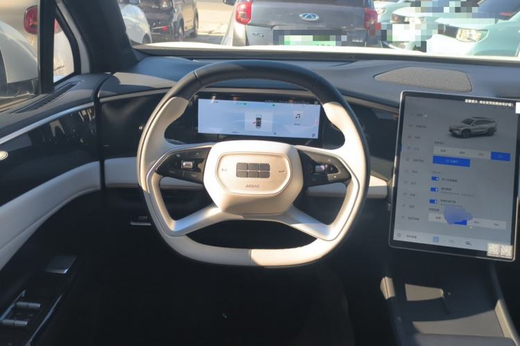 Used Geely Galaxy L7 2024 1.5T 115 km PLUS Dragon Edition Steering Wheel
