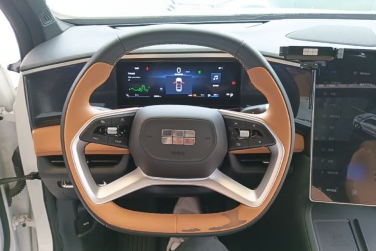 Used Geely Galaxy L7 2024 1.5T 115 km MAX Dragon Edition Steering Wheel