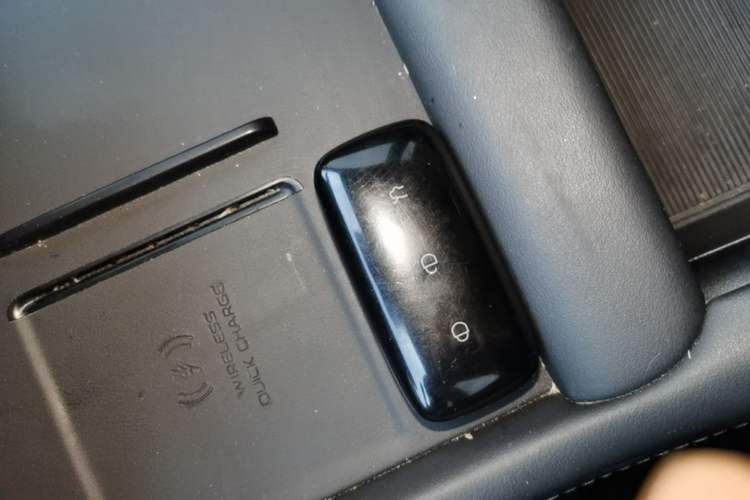 Used Geely Galaxy L7 2024 1.5T 115 km Starship Dragon Edition Vehicle Key