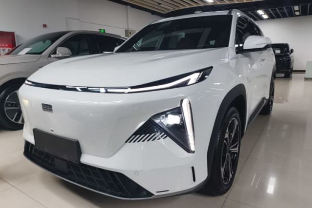 Used Geely Galaxy L7 2024 1.5T 115 km PLUS Dragon Edition