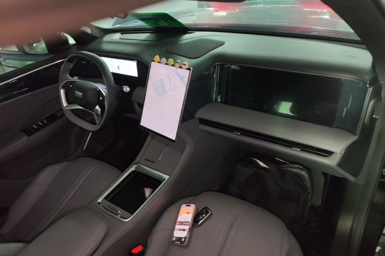 Used Geely Galaxy L7 2025 EM-i 115km Exploration Edition Center Console