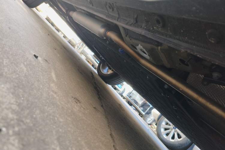Used Geely Galaxy L7 2025 EM-i 115km Exploration Edition Chassis Rear Left