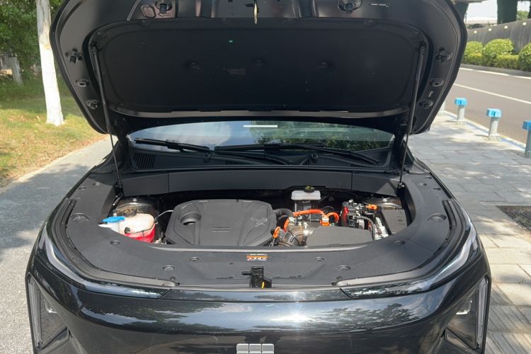Used Geely Galaxy L7 2025 EM-i 115km Exploration Edition Engine Bay